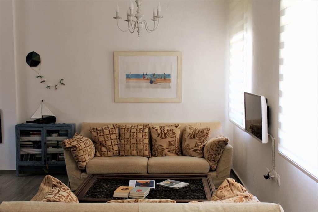Locrihouse-Stylish Comfortable Home In Galaxídhion Esterno foto