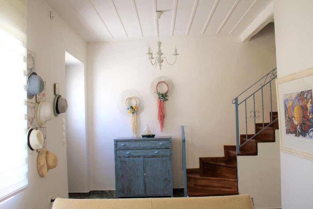 Locrihouse-Stylish Comfortable Home In Galaxídhion Esterno foto